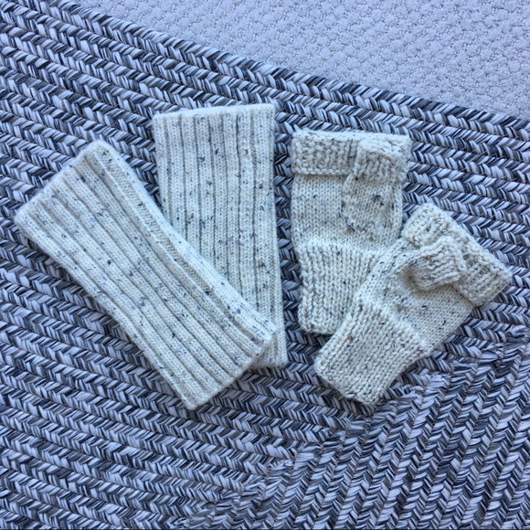 Matching Knit Wool Leg & Hand Warmers - Picture 2 of 2